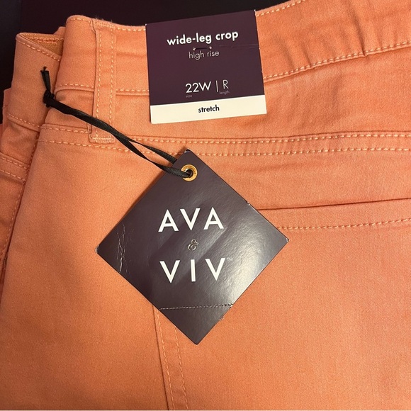 Ava & Viv Wide-Leg Crop Chino Pants Coral 22W - Picture 3 of 5